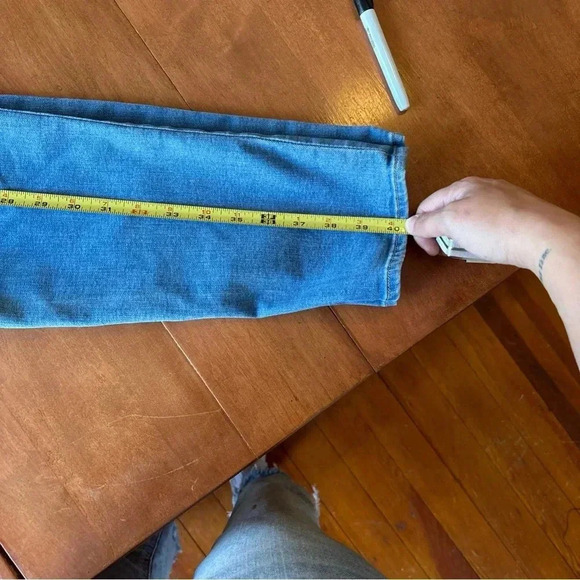 Rock Republic Embossed Skinny Jeans Light Wash Mid Rise Women’s Sz 10 - Picture 11 of 12